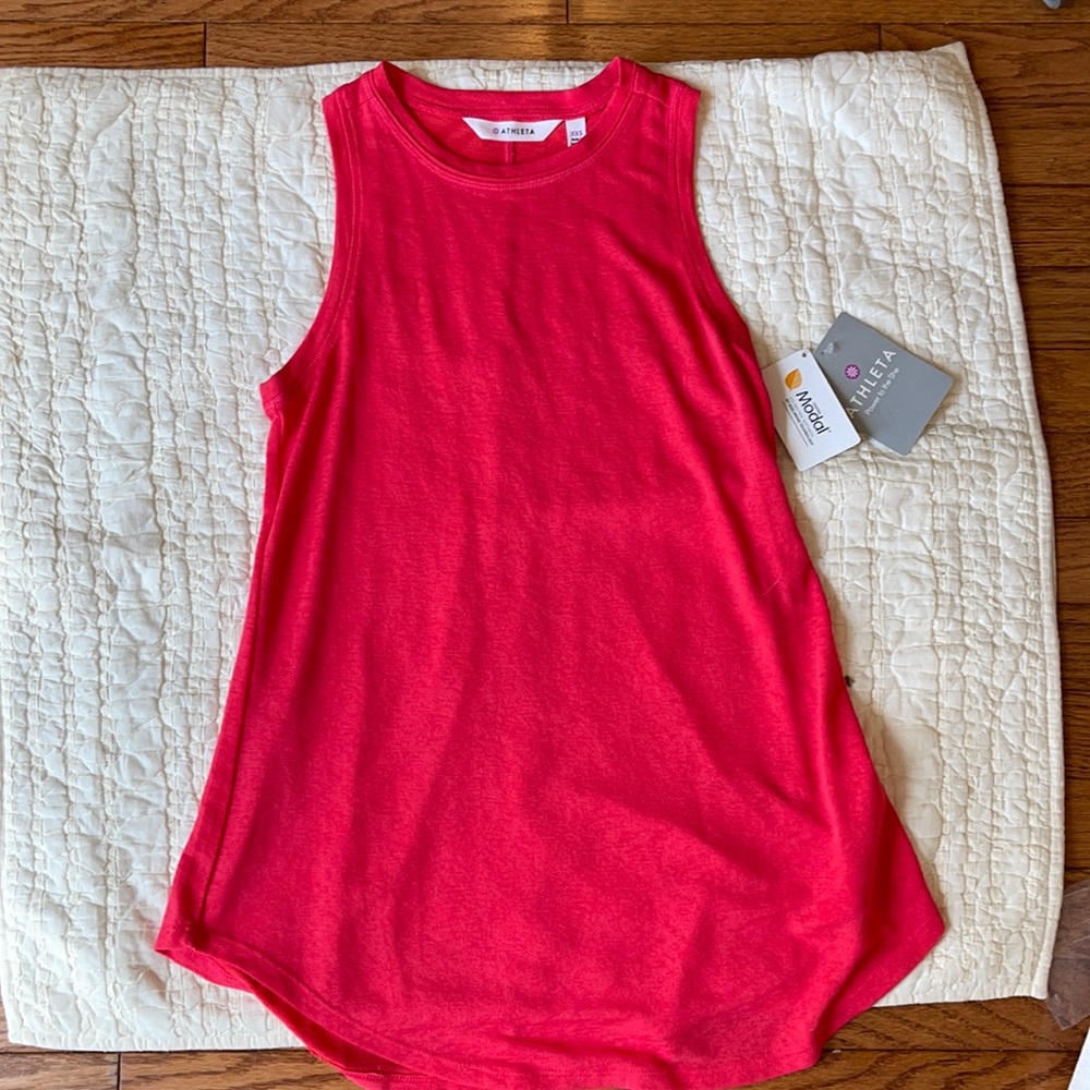 NWT Athleta Breeze Tank Modal